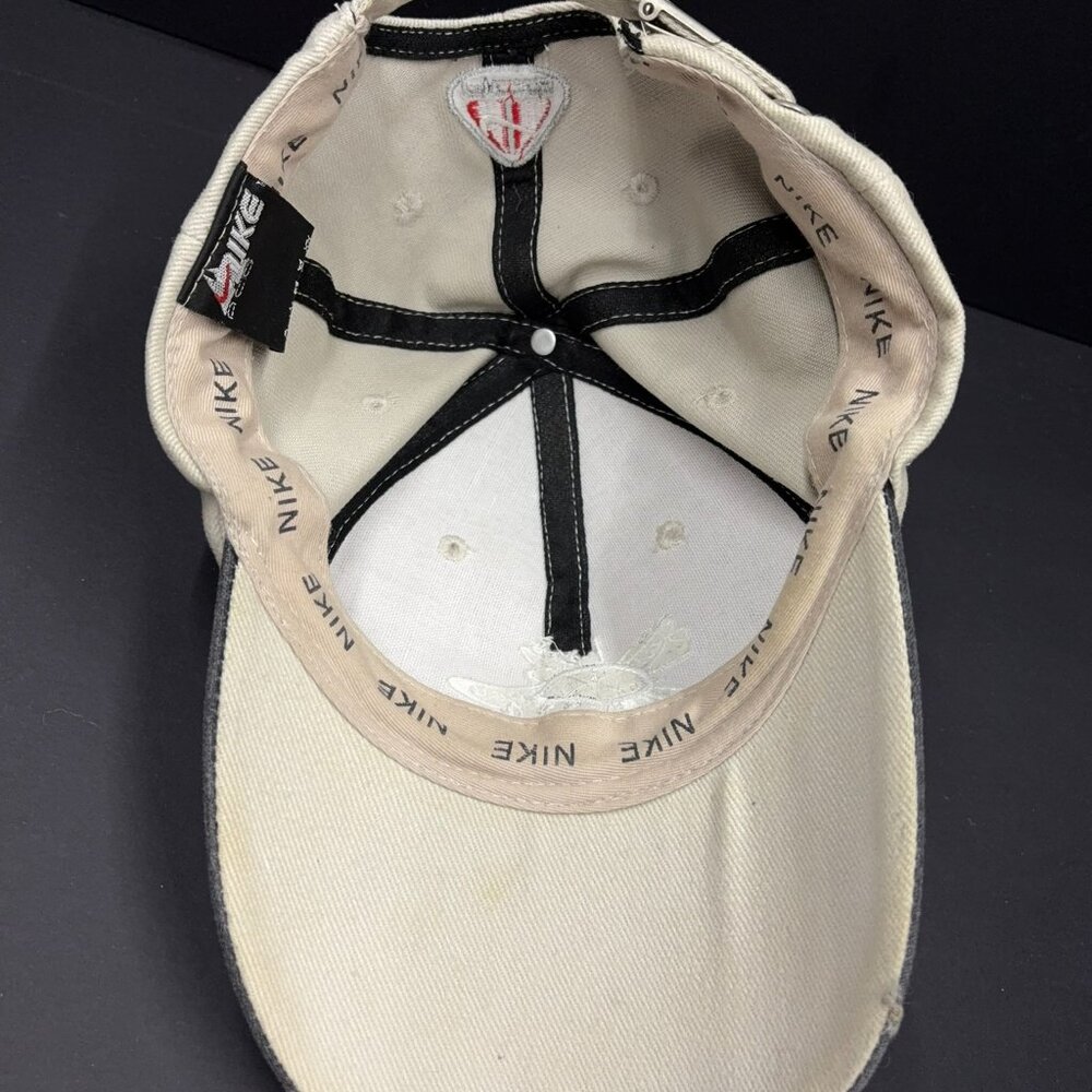Vintage 2005 Nike ACG Cap Hat Beige Red Swoosh Logo Made In Korea Y2K - Picture 8 of 10